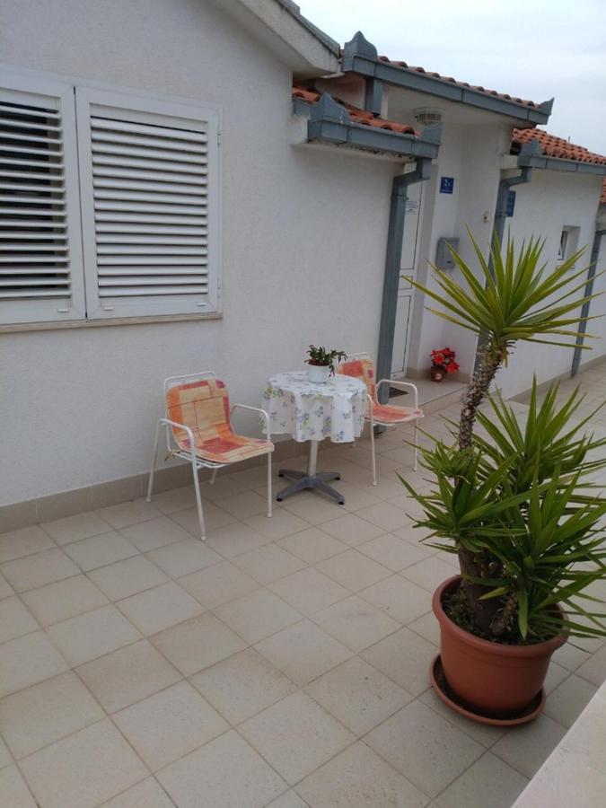 Holiday Home Beata Трогир Екстериор снимка